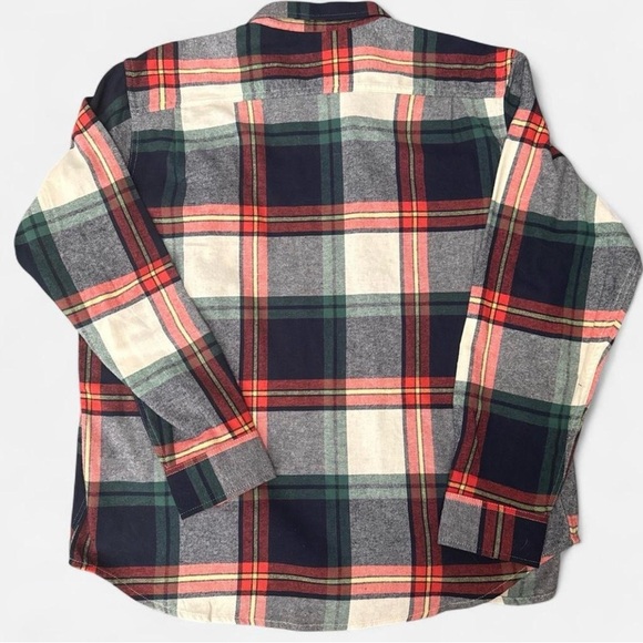 Old Navy red/green/blue plaid flannel shirt - Picture 2 of 6